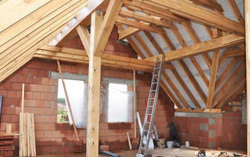 Moneydig attic trusses